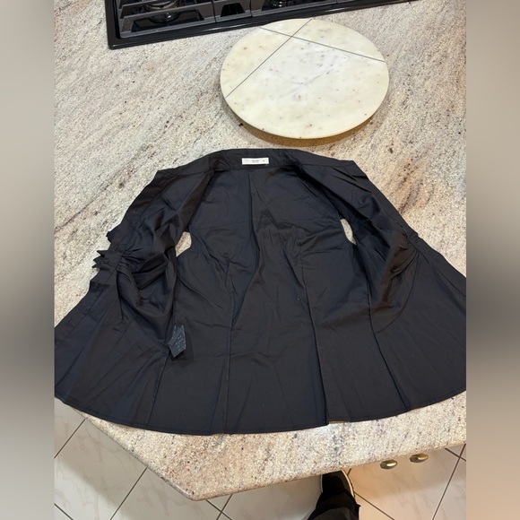 ♥️ PRADA ♥️ AUTHENTIC SHORT SLEEVE DRESS SHIRT ! Size 44 (M)has some stretch ! - Picture 3 of 10